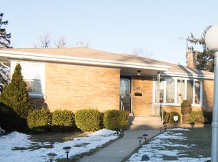 2211 Tyson Dr, Broadview, IL 60155