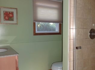 663 Barber Ln, Joliet, IL 60435