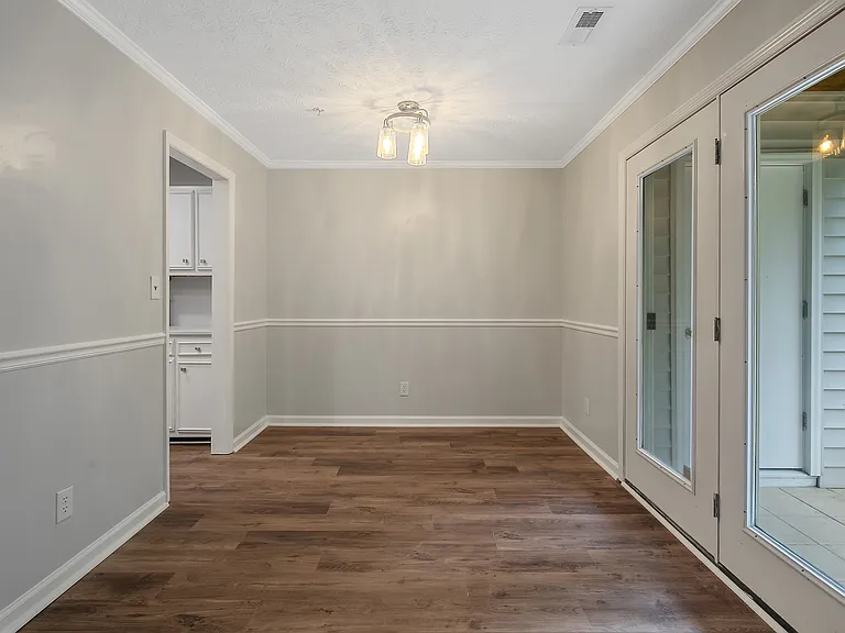 295 Warton Ln #7 — Photo 28