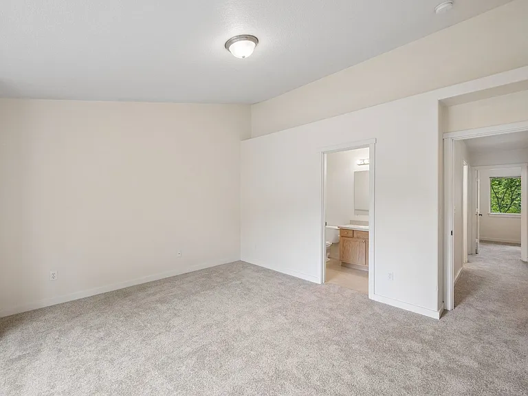 Roberts Court Townhomes — Photo 62