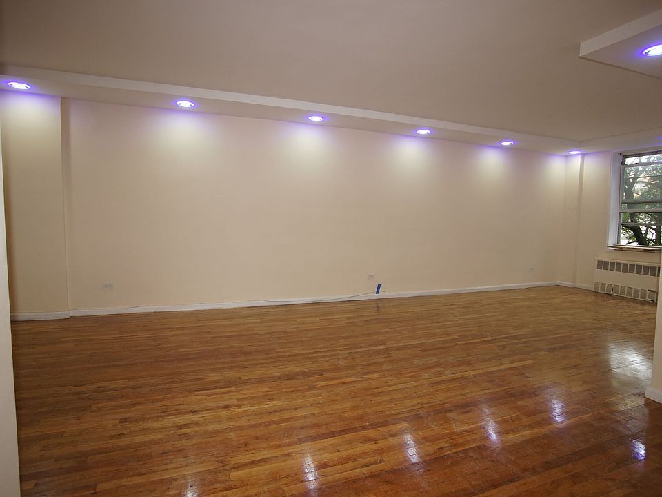 1st image of 1745 E 12th St APT 4H