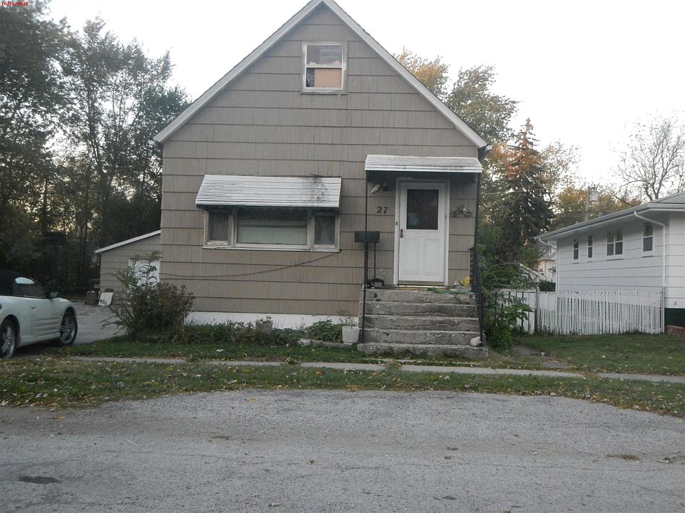 1st image of 27 E Clark St