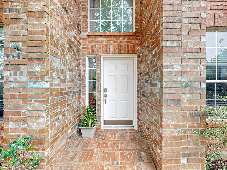 4428 Stromboli Dr — Photo 4