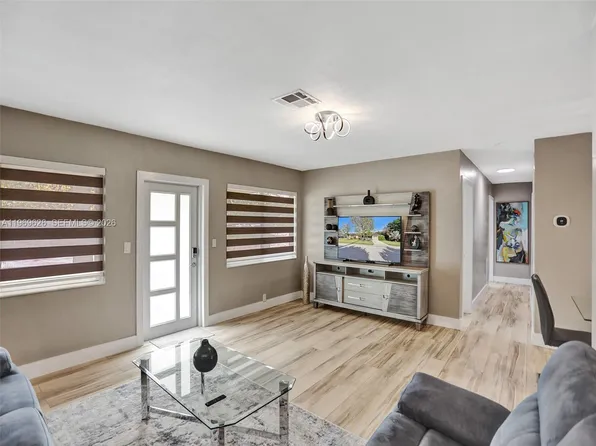 491 SE 23rd Ave, Pompano Beach, FL 33062