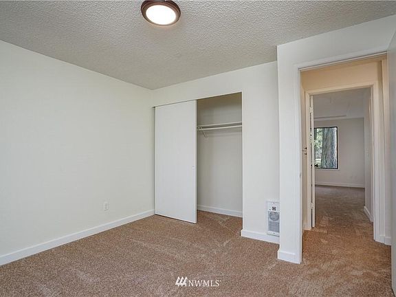 4th image of 16020 38th Ave E Unit A