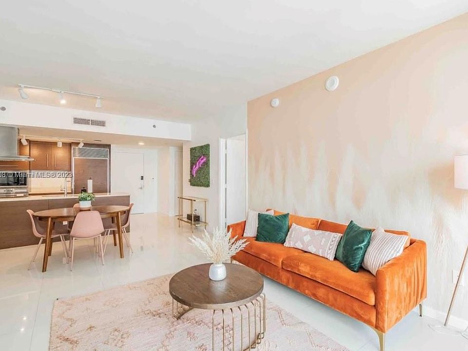 1st image of 485 Brickell Ave APT 2207