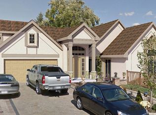 3020 Long Grove Ct, Aurora, IL 60504