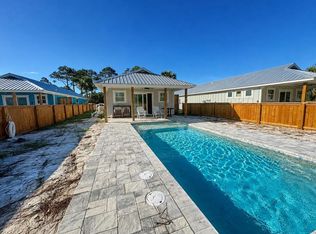 155 Beach St, Pt Saint Joe, FL 32456