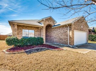 1137 Roping Reins Way, Haslet, TX 76052