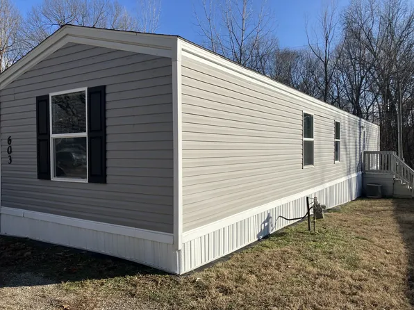 603 Elk Trail Dr, Evansville, IN 47712