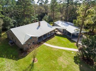 8915 County Road 200, Alvin, TX 77511