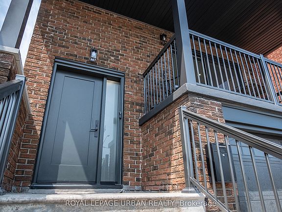 3rd image of 434 Westmount Ave
