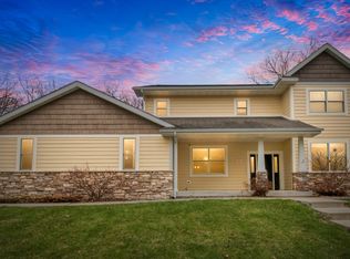 3219 Anric Dr, Eau Claire, WI 54701