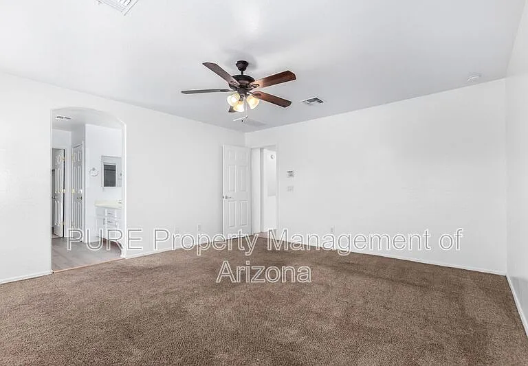 322 S 116th Ave — Photo 16