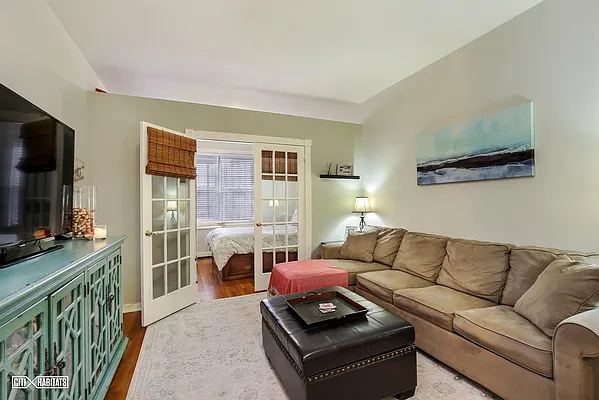 Sold by Citi Habitats | media 7