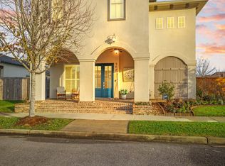 207 Flores Ct, Lafayette, LA 70507