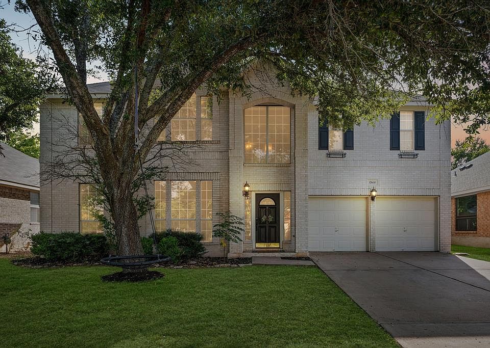 1st image of 17600 Lake Pines Dr