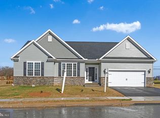 400 Edie Cir LOT 83, Stewartstown, PA 17363