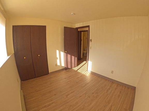4th image of 4501 Boardwalk Dr E #11322926