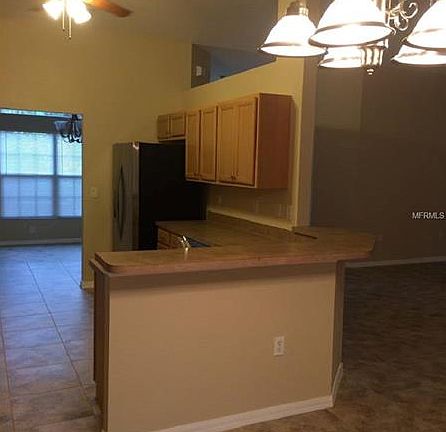 3rd image of 3664 Oconto Ave