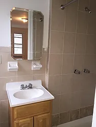 Rented by Roberto Guilbet, LREB