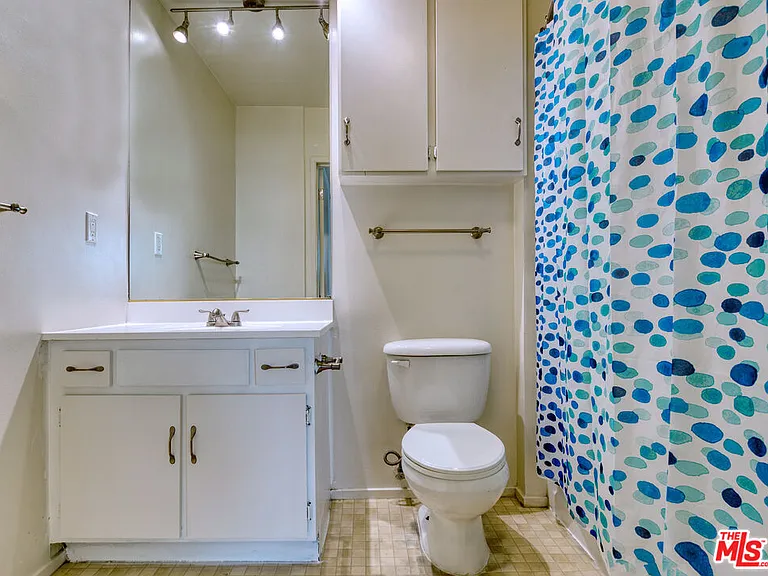 1524 Berkeley St #5 — Photo 14