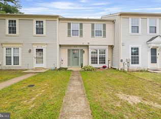 8116 Cloverhurst Rd, Glen Burnie, MD 21061