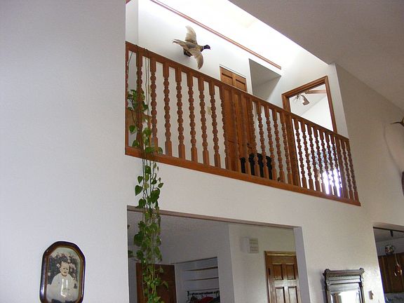 3 bedrooms up/1 main