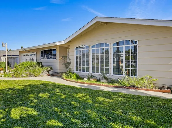 1934 S Robert Ln, Anaheim, CA 92802