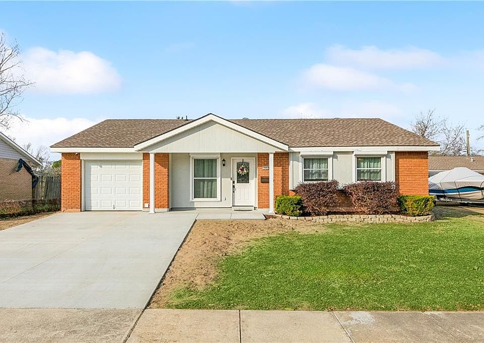 1st image of 206 John Hopkins Dr