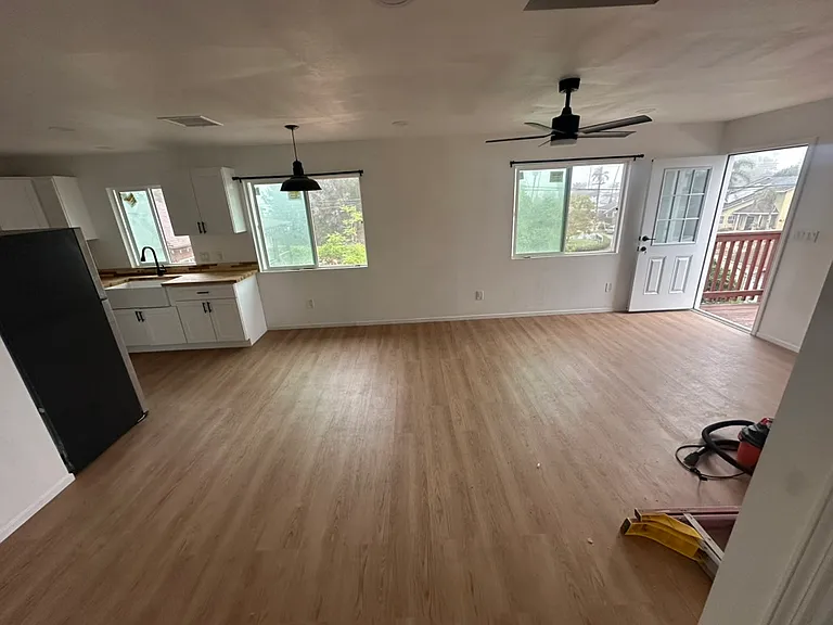 1371 Phillips St #2 — Photo 13