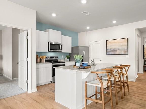 7th image of this home