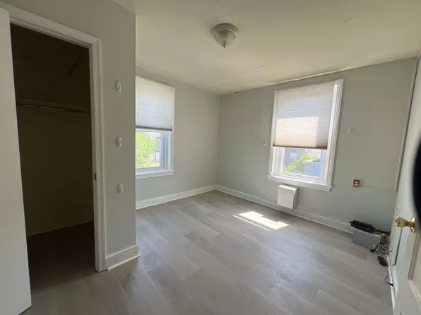 1713 W Oxford St APT 3R, Philadelphia, PA 19121