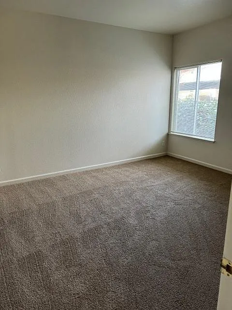 Spring Meadows Apartments — Photo 3