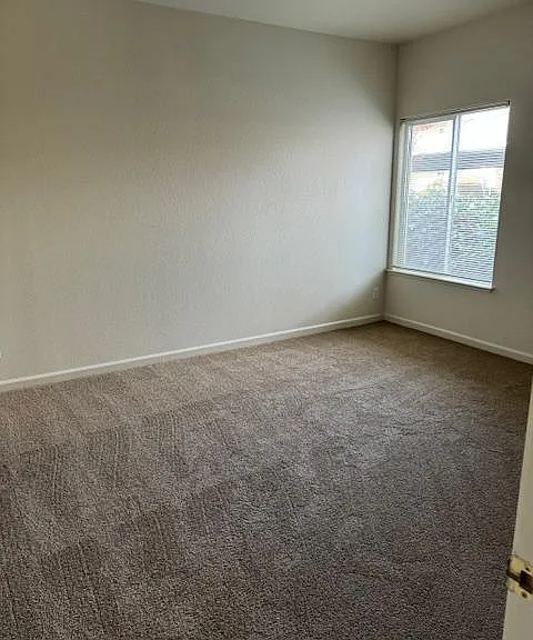 Spring Meadows Apartments — Photo 3
