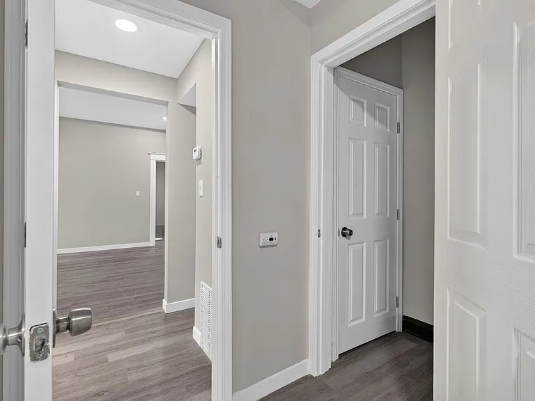 3223 Minnesota Ave #2F — Photo 11