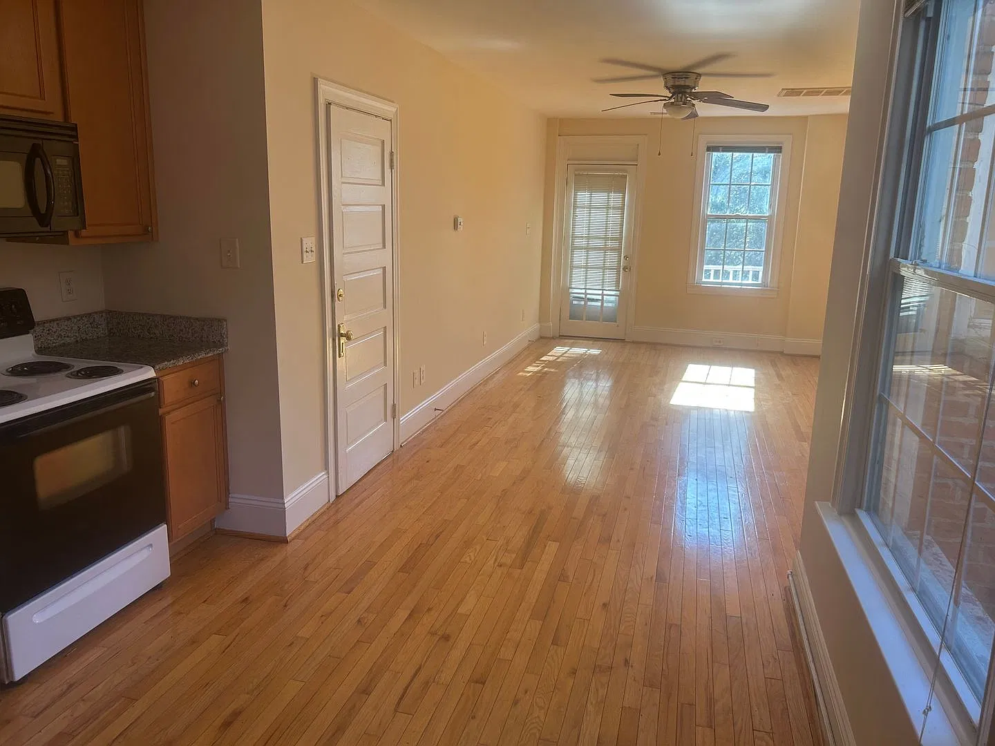 3204 Hanover Avenue — Photo 2