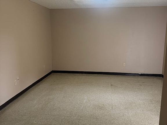 5th image of 1709 Nelson Ave