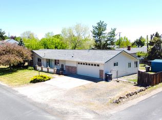 1020 NW Poplar Ave, Redmond, OR