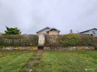 1712 W 5th St, Port Angeles, WA