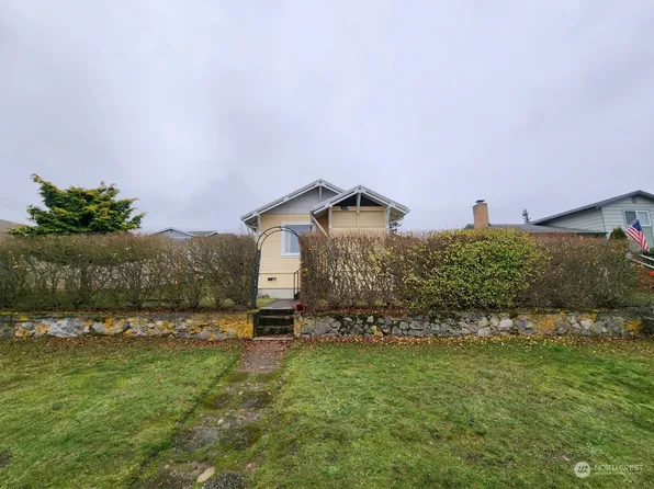 1712 W 5th Street, Port Angeles, WA 98363