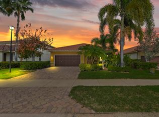 10699 Ivanhoe Ln, Wellington, FL 33414