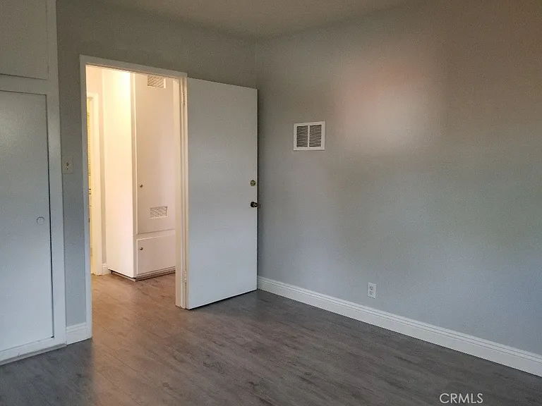 285 N Holliston Ave #1 — Photo 9