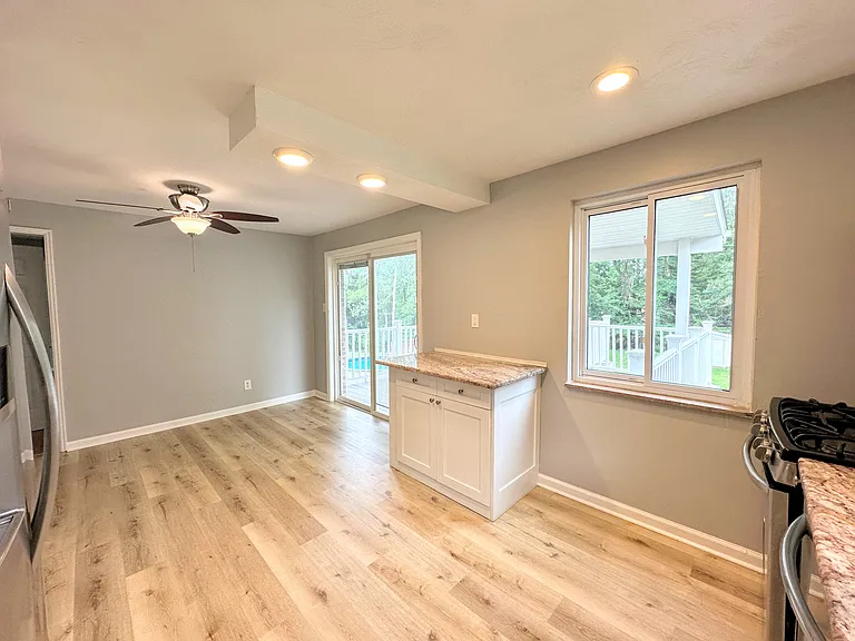 2652 Santa Barbara Dr — Photo 7