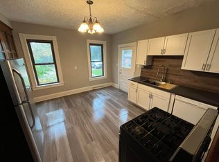 1005 Grove Ave #L, Racine, WI 53405