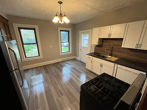 1005 Grove Ave #L Photo 1