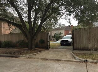 6131 Charlotte St, Houston, TX 77005