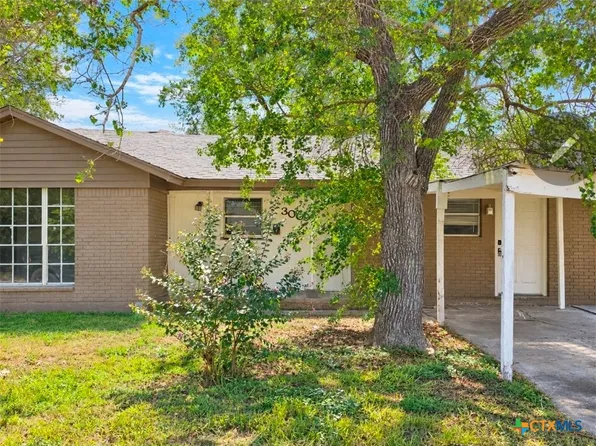 3009 Linda Dr, Victoria, TX 77901
