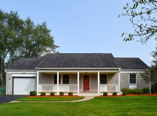 850 Checker Dr, Buffalo Grove, IL 60089