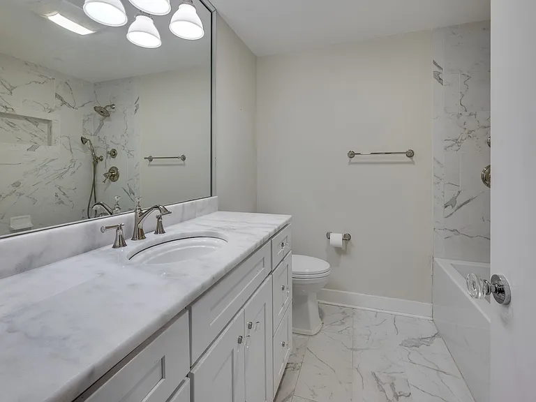 4215 Harding Pike #211 — Photo 16